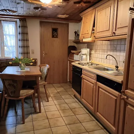 Oberweinfeld بيرشتسغادن